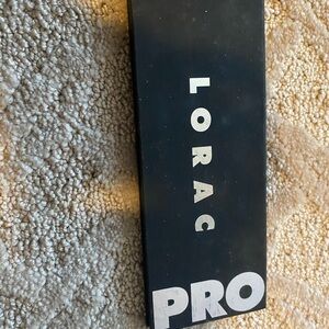 LORAC PRO Black Eyeshadow Case